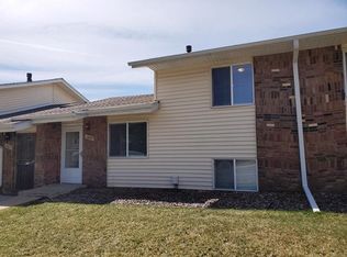 965 S Miller Way, Lakewood, CO 80226