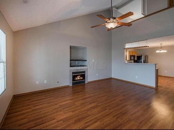 4th image of 1369 Phlox Ave