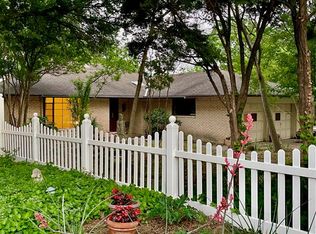 9810 Coldwater Cir, Dallas, TX 75228