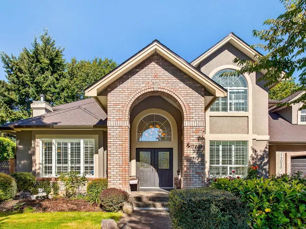 14055 29a Ave, Surrey, BC V4P 2J8