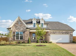 350 Chesnut Ridge Cv, Oakland, TN 38060