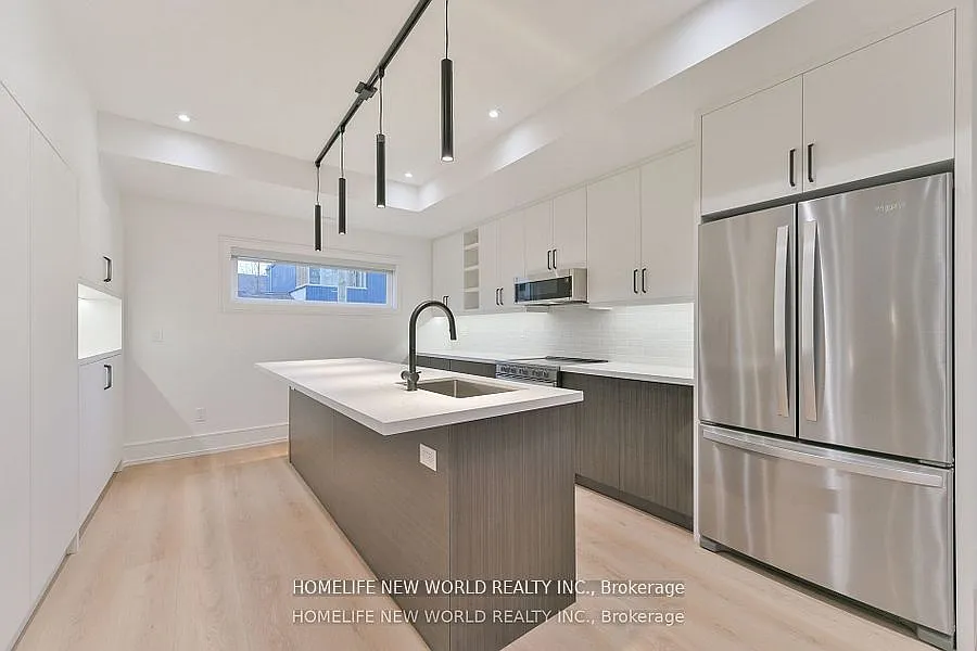 3 bed, $5,500 — Photo 2