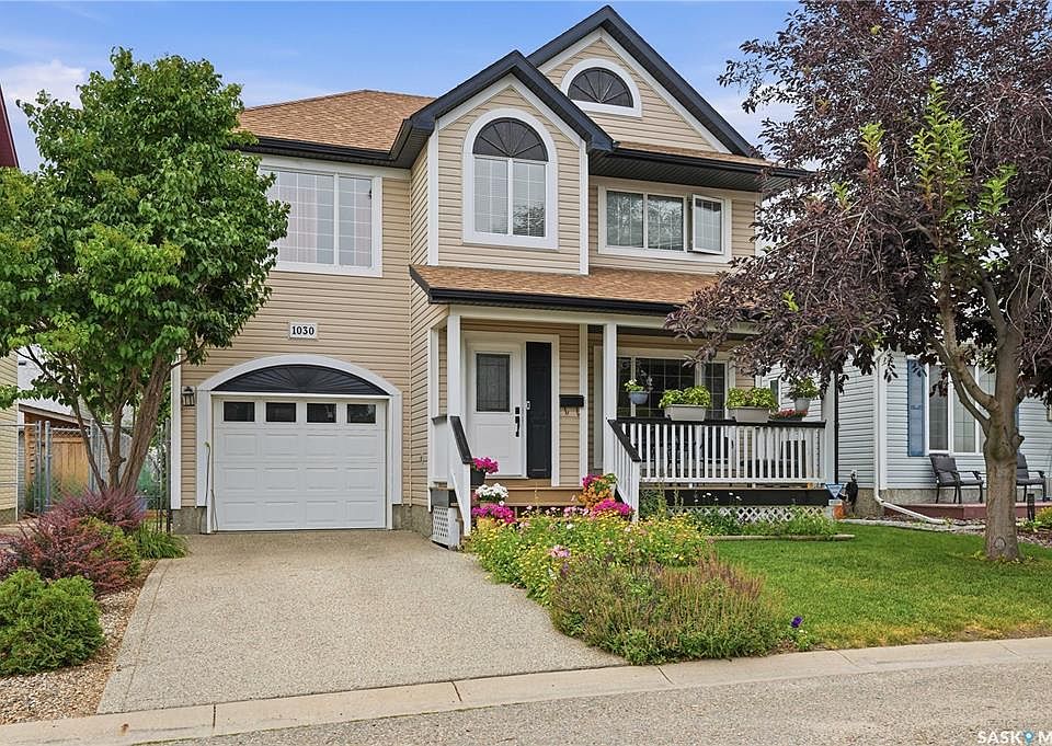 1st image of 1030 ORCHID WAY N