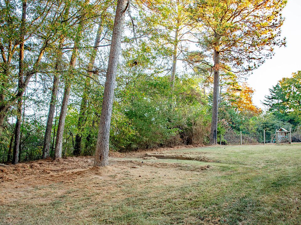 2nd image of 103 Battleview Dr