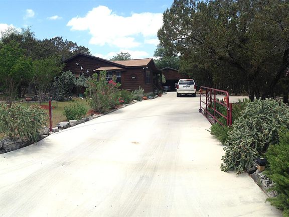 2nd image of 1213 Canyon Bnd
