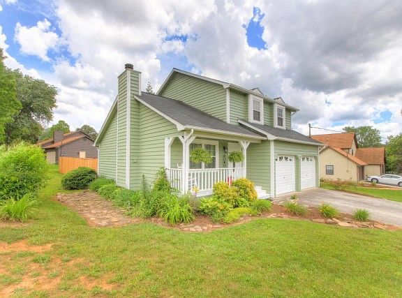 2nd image of 6518 Graycroft Dr