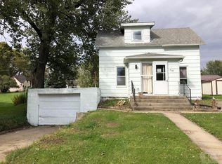308 Hickory St, Schleswig, IA 51461
