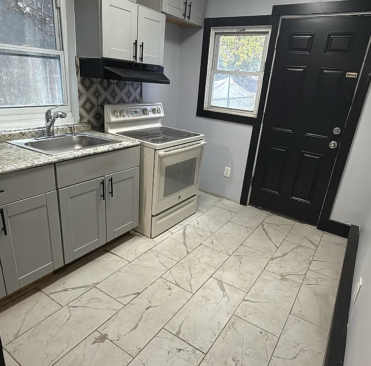 87 Breunig Ave