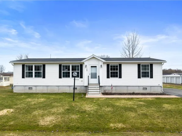 114 Pazdur Blvd S, Westmoreland, NY 13490