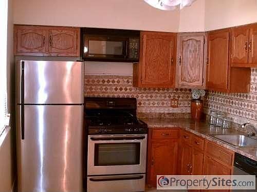 2nd image of 42 Washington Blvd #3