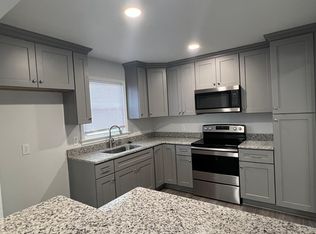 1101 Craig St, Norfolk, VA 23523