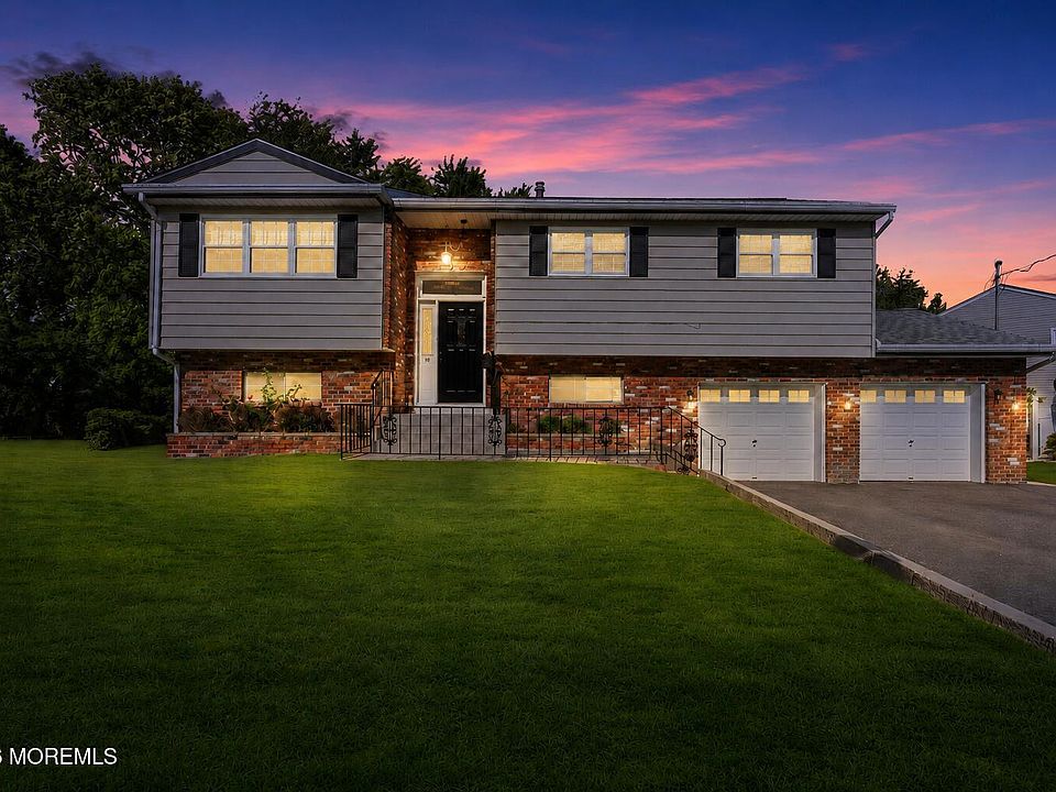 1st image of 10 Coleridge Avenue