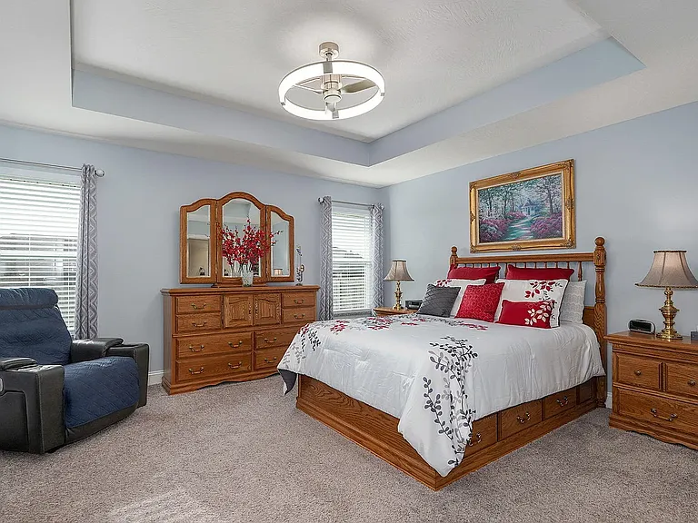1331 S Strasbourg Ave — Photo 9