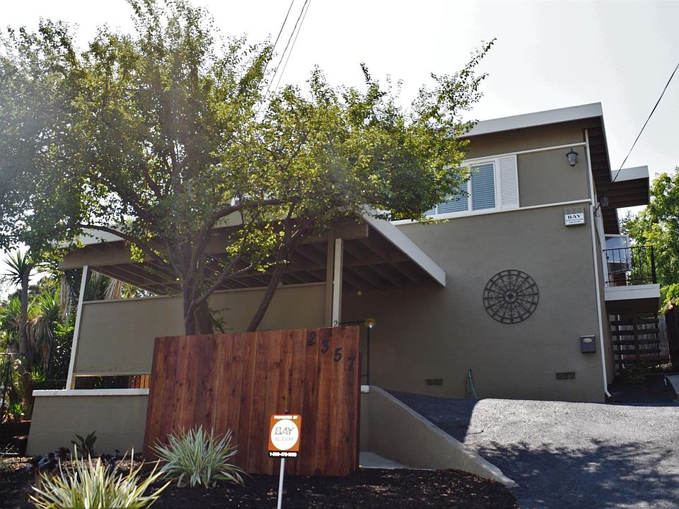 1st image of 2357 Yale St