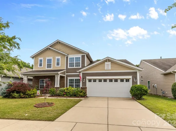 5827 Eleanor Rigby Rd, Charlotte, NC 28278