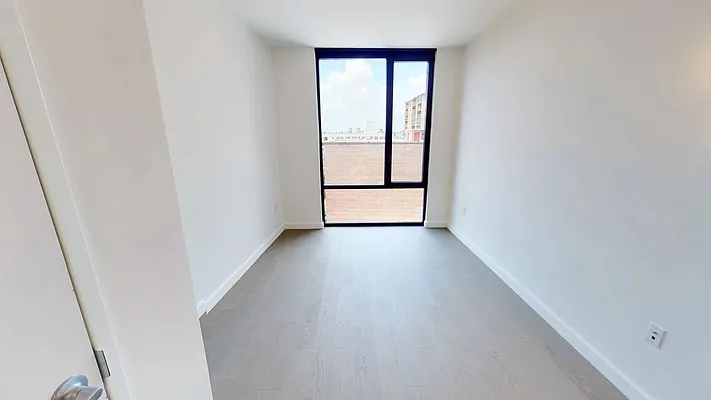 Rented by YouYork Management LLC | media 4