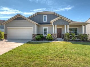 13117 Hunting Birds Ln, Charlotte, NC 28278