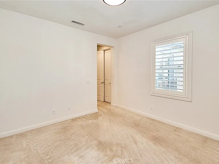 115 Mesa Verde Ln — Photo 36