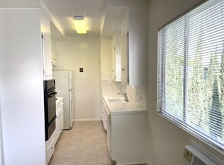 337 N Palm Dr #10, Beverly Hills, CA 90210