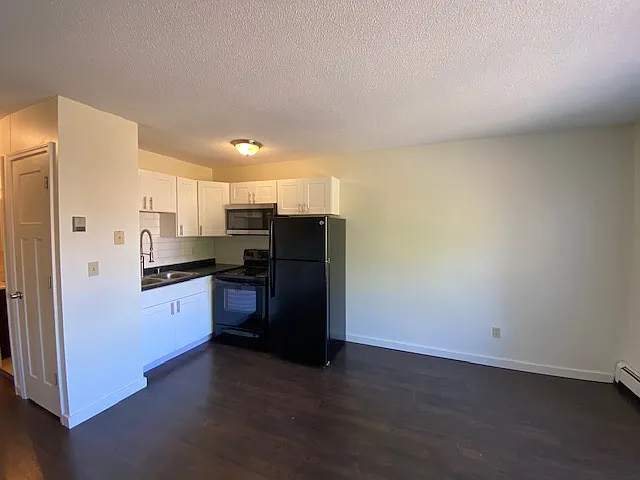2700 Harriet Ave #304 — Photo 2