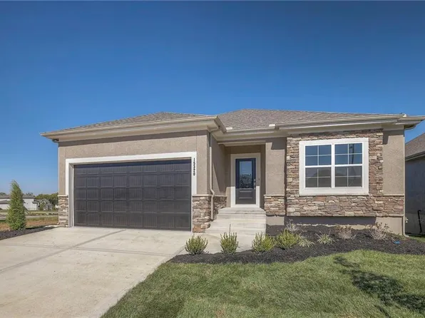 17343 S Kaw St, Olathe, KS 66062