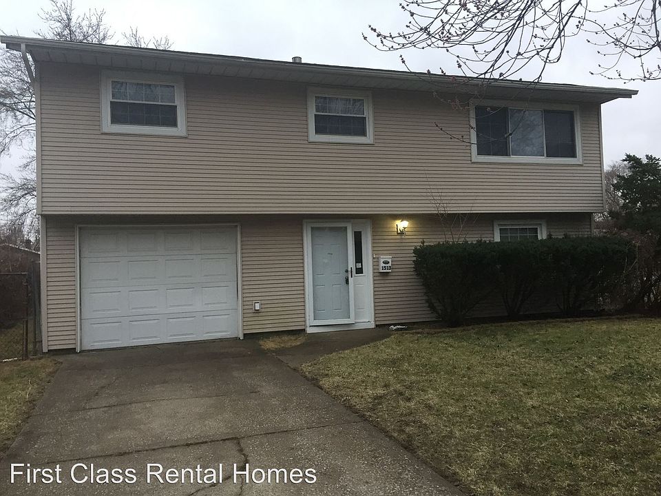 1st image of 1513 E 51st Ave