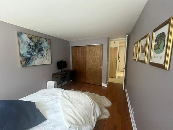 4th image of 444 W Fullerton Pkwy APT 310