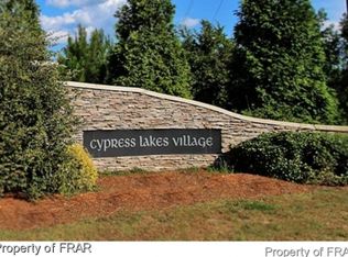 1400 Three Chimneys Dr, Hope Mills, NC 28348