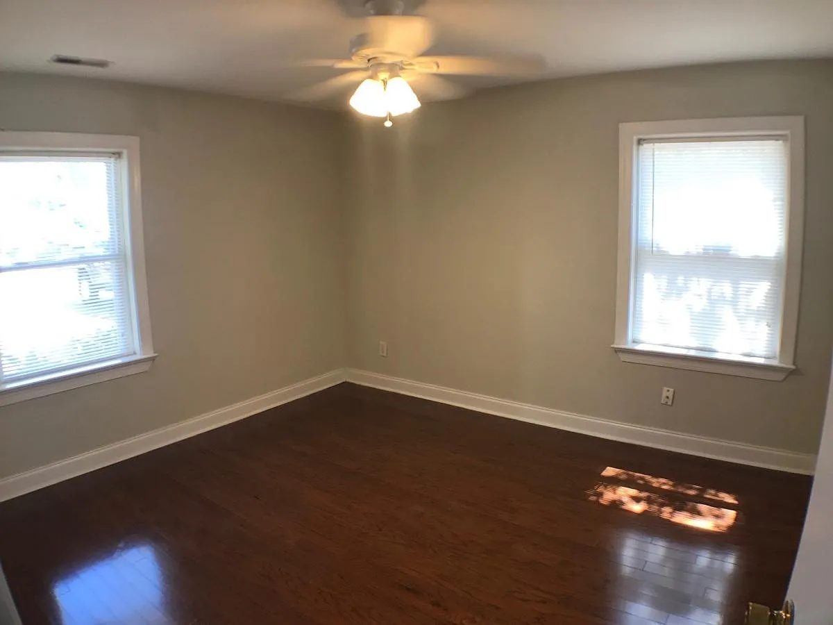 Building Photo - 1301 Rutledge Ave #6