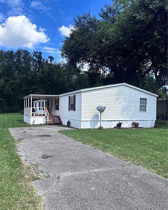 1st image of 120 Cedar Dr