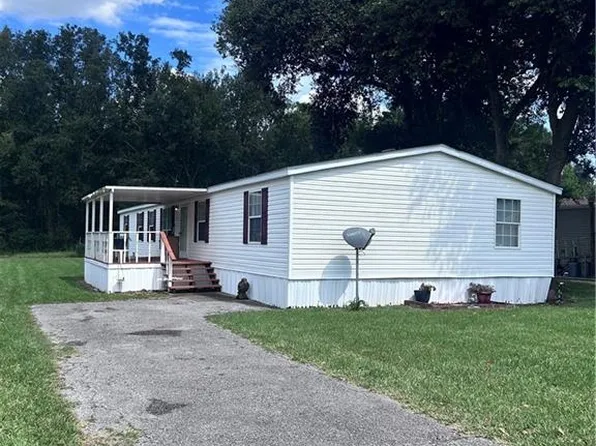 120 Cedar Dr, Belle Chasse, LA 70037