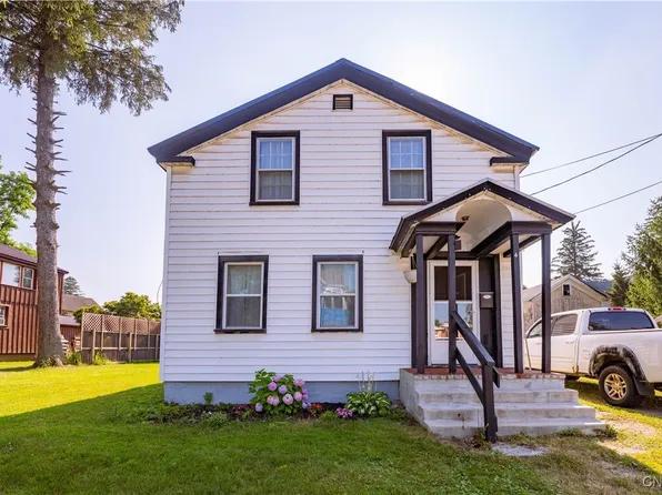 4 Fulton St, Mohawk, NY 13407