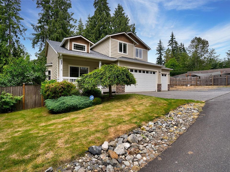 1st image of 4831 98th Pl NE
