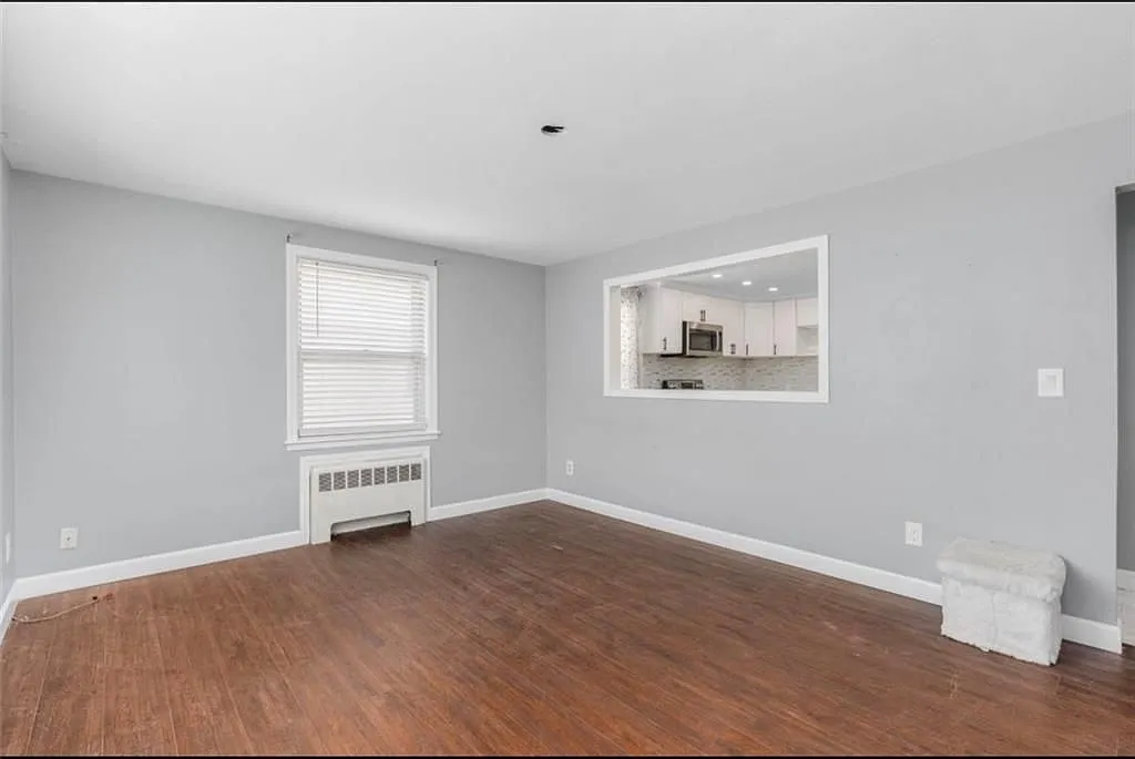 4 bed, 1.0 bath, 1750 sqft, $3,750 — Photo 4