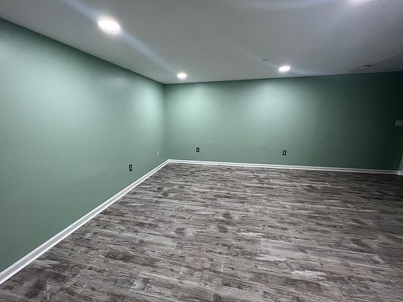 4th image of 6408 Barrington Dr