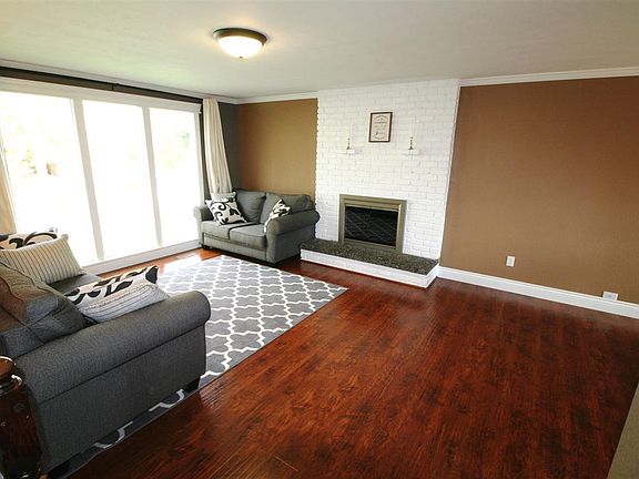 4th image of 22312 E Olympic Ave