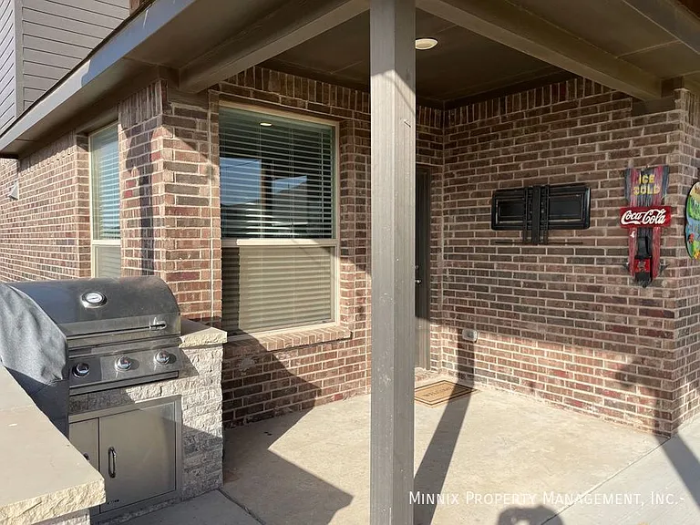 1219 Pavilion Pkwy — Photo 24