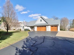 10107 Atwood Rd, Roscoe, IL 61073