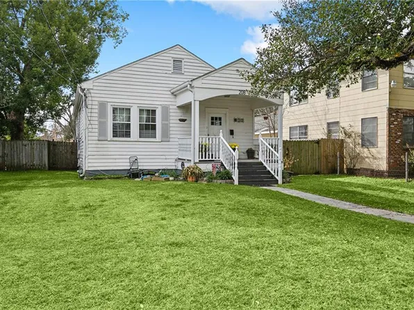 208 Central Ave, Jefferson, LA 70121