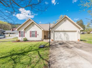 4316 Fountain Dr, Knoxville, TN 37912