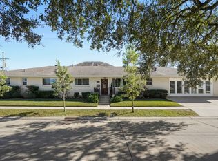 6355 Fleur De Lis Dr, New Orleans, LA 70124