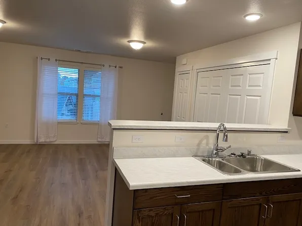 808 D St #O, Eureka, CA 95501