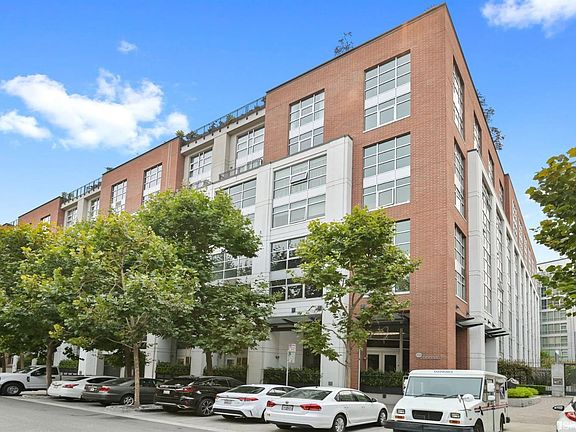 2nd image of 200 Brannan St APT 317