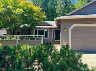 104 Puget Loop, Port Ludlow, WA 98365