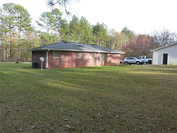 3rd image of 2600 Clarence Odum Rd