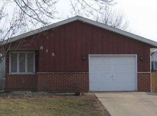 815 E Maple St, Horicon, WI 53032