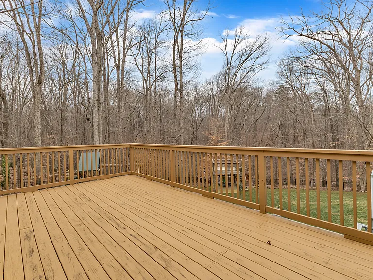 1126 Trailwood Dr — Photo 54