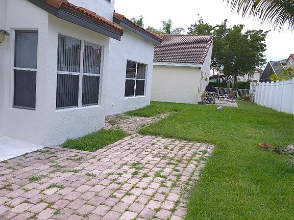 2nd image of 18281 NW 19th St