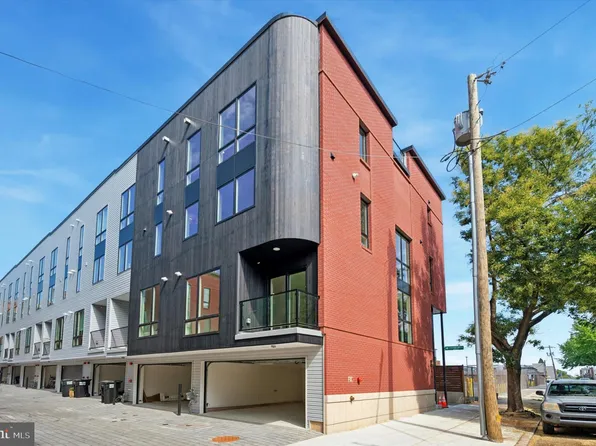 616 N Brenna Walk, Philadelphia, PA 19123