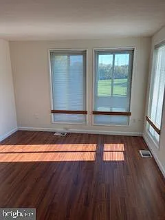 1823 N Shore Ct — Photo 36